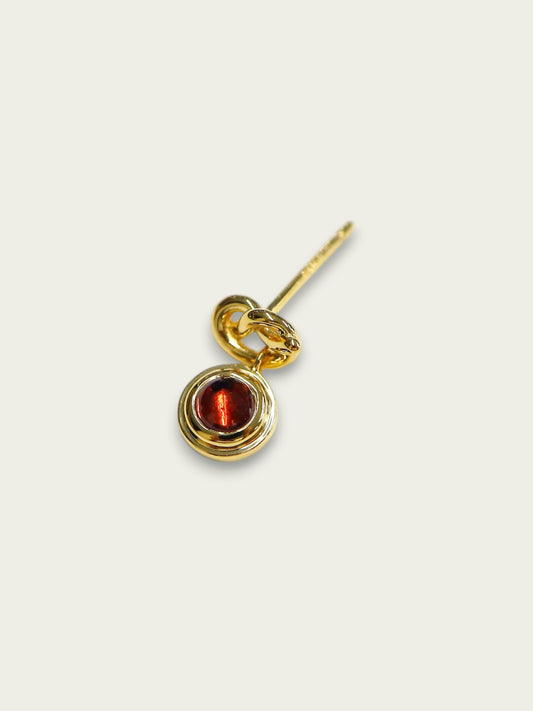 ガーネット ノットピアス（片耳）