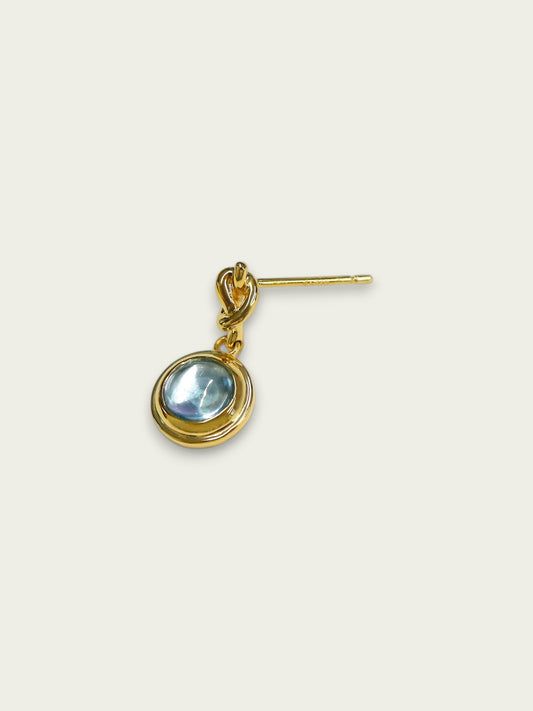 ブルートパーズ ノットピアス（片耳）